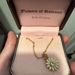 Juicy Couture Gold and Cream Daisy Necklace